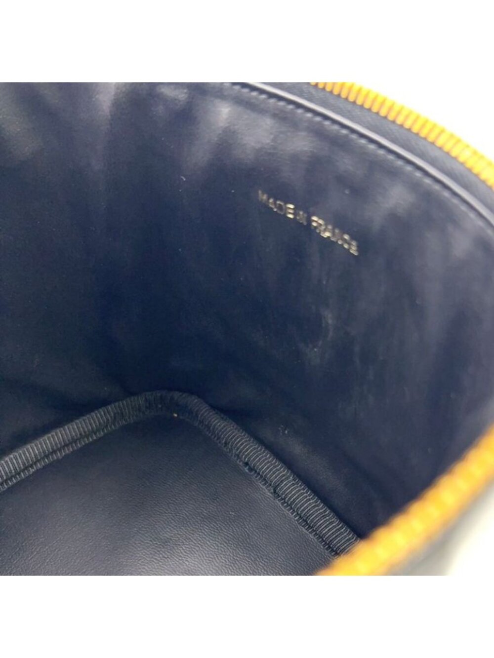 ★SOLD★ Chanel CC Logo Vanity Handbag Vertical - Picture 13 of 15